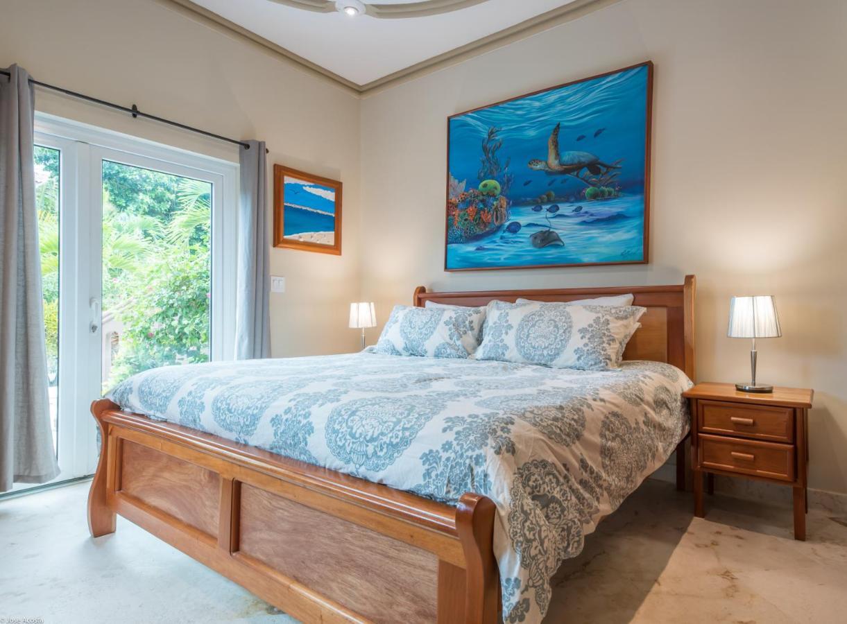 Belizean Cove Estates Luxury Beachfront Villa Сан-Педро Экстерьер фото